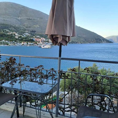 Ballas Apartments Agia Efimia Buitenkant foto